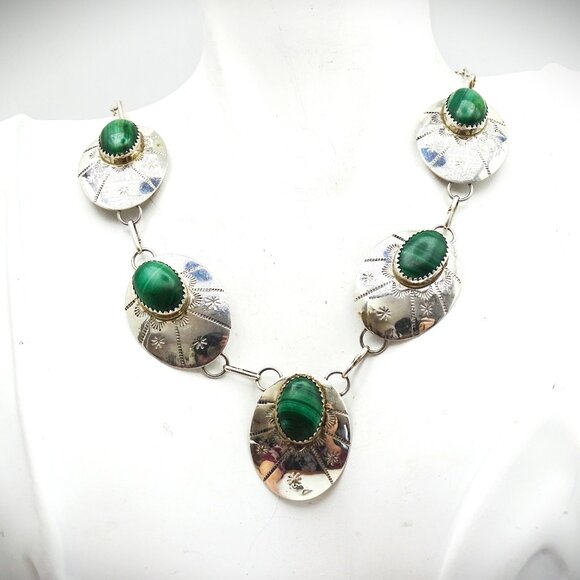 VINTAGE Etched Sterling Silver & Genuine Malachite Necklace & Earrings Set - Picture 2 of 9